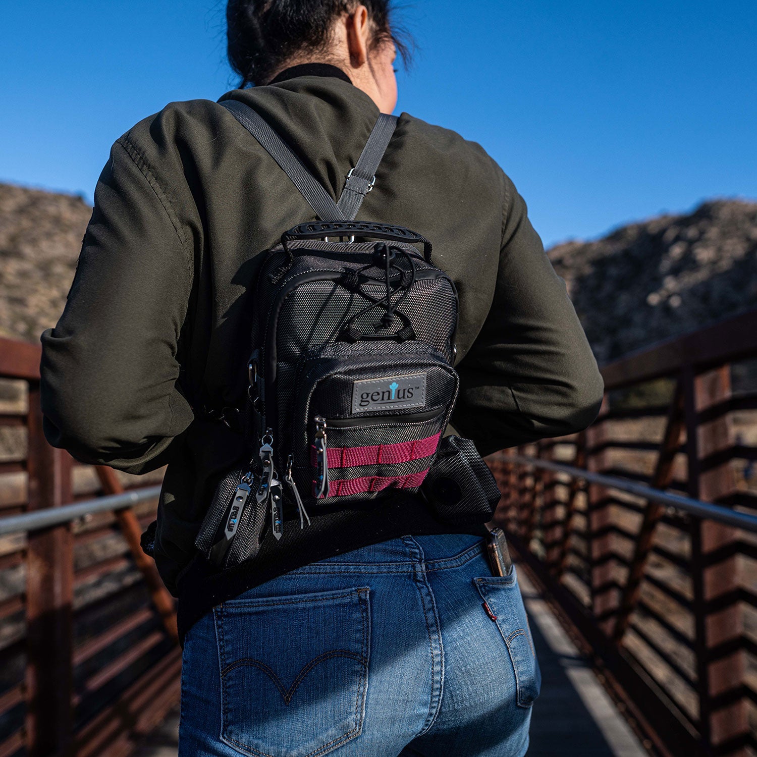 Genius - Backpack - WATER PROOF - SMELL PROOF - Super Chill Store.com